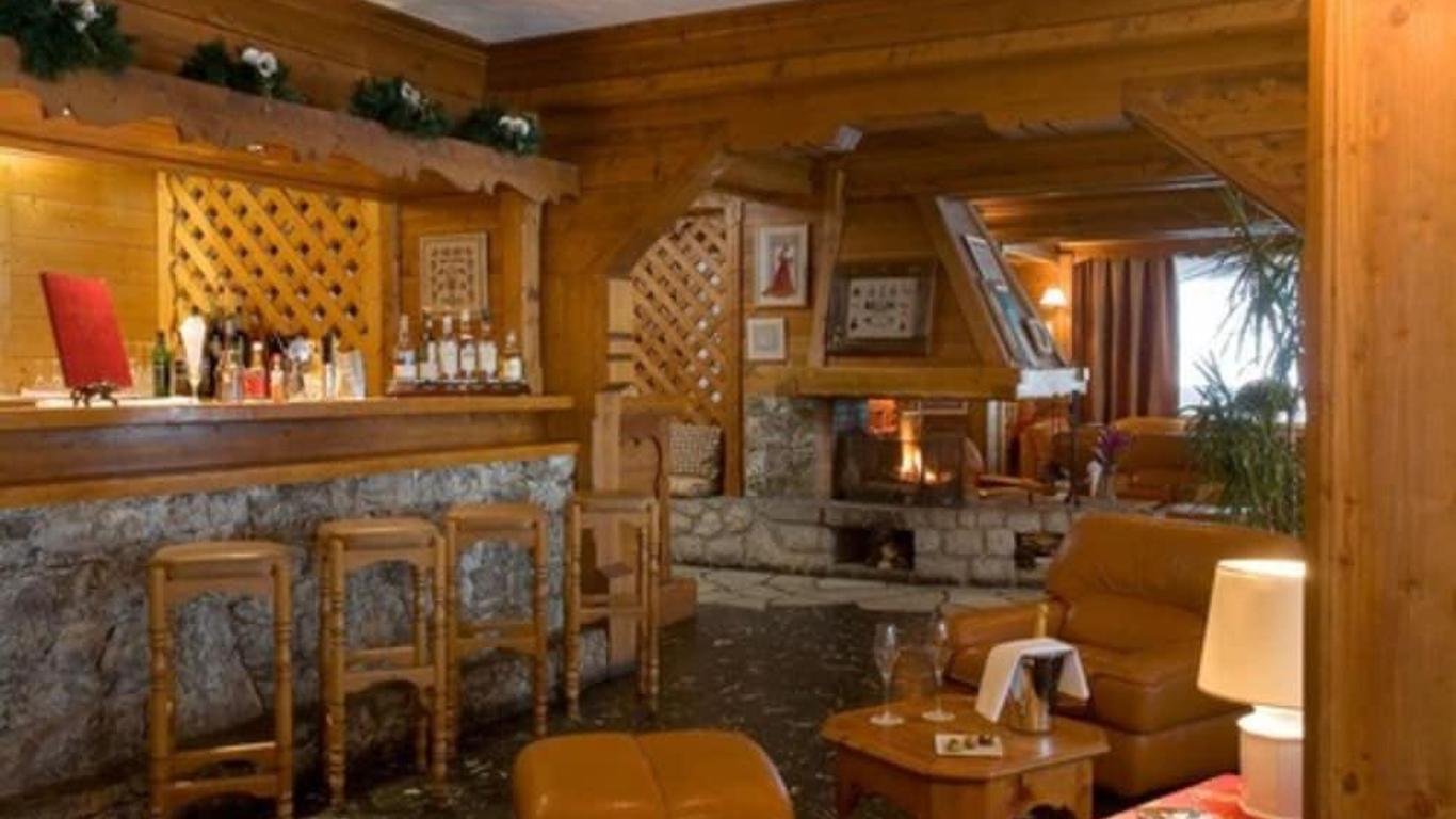 ليه داكس دي سافوا