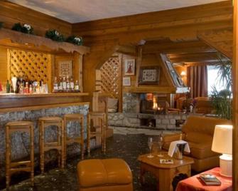 杜克斯德薩沃伊酒店 - 高雪維爾 - Courchevel - 酒吧