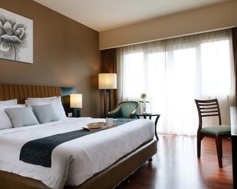 Hotel Grand Anugerah - Bandar Lampung - Yatak Odası