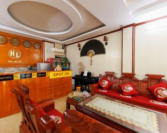 Spot On 693 Hoang Long Hotel - Hanoi - Recepción
