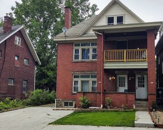 Boulevard Park Apartments - Erie - Edificio