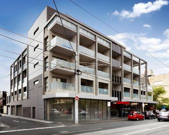 Hiigh Apartments - Melbourne - Building