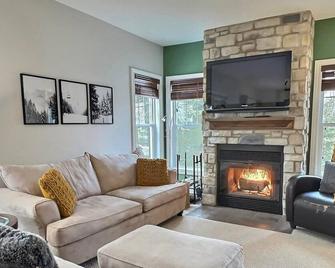 Plage Et Piscine Au Mont Blanc - Saint-Faustin-Lac-Carré - Living room