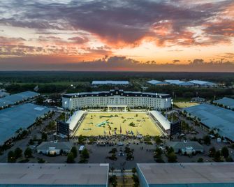Howard Johnson by Wyndham Ocala FL I-75 - אוקאלה - שירותי מקום האירוח