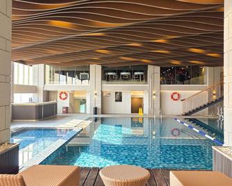 The Grand Platinum Jakarta - Yakarta - Alberca