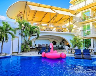 Hotel Blue Star Cancun - Cancún - Pool