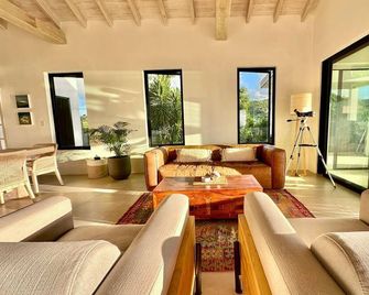 Mango House Antigua - Falmouth - Lobby