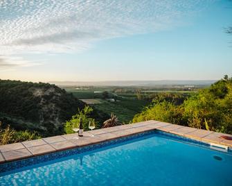 Hitgeheim Garden Cottages - Addo - Pileta