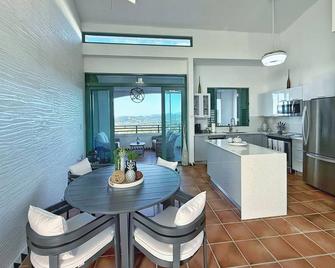 Luxury Ocean View Penthouse - Rio Grande - Dining room