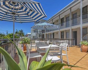 Camden Motor Inn - Mermaid Beach - Balcony