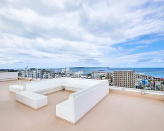 미야코 센트럴 호텔 - 미야코지마 - 발코니