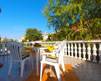 Apartments Nadia 1493 - Medulin - Balcone