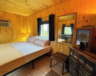 Lake Stop Resort - Buffalo