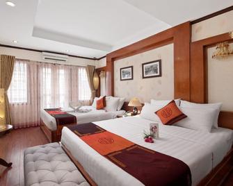 Hanoi Symphony Hotel - Hanoi - Bedroom