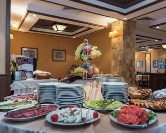 Evelina Palace Hotel - Bansko - Bufê