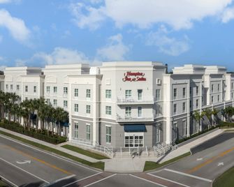 Hampton Inn & Suites Vero Beach Downtown - Vero Beach - Building