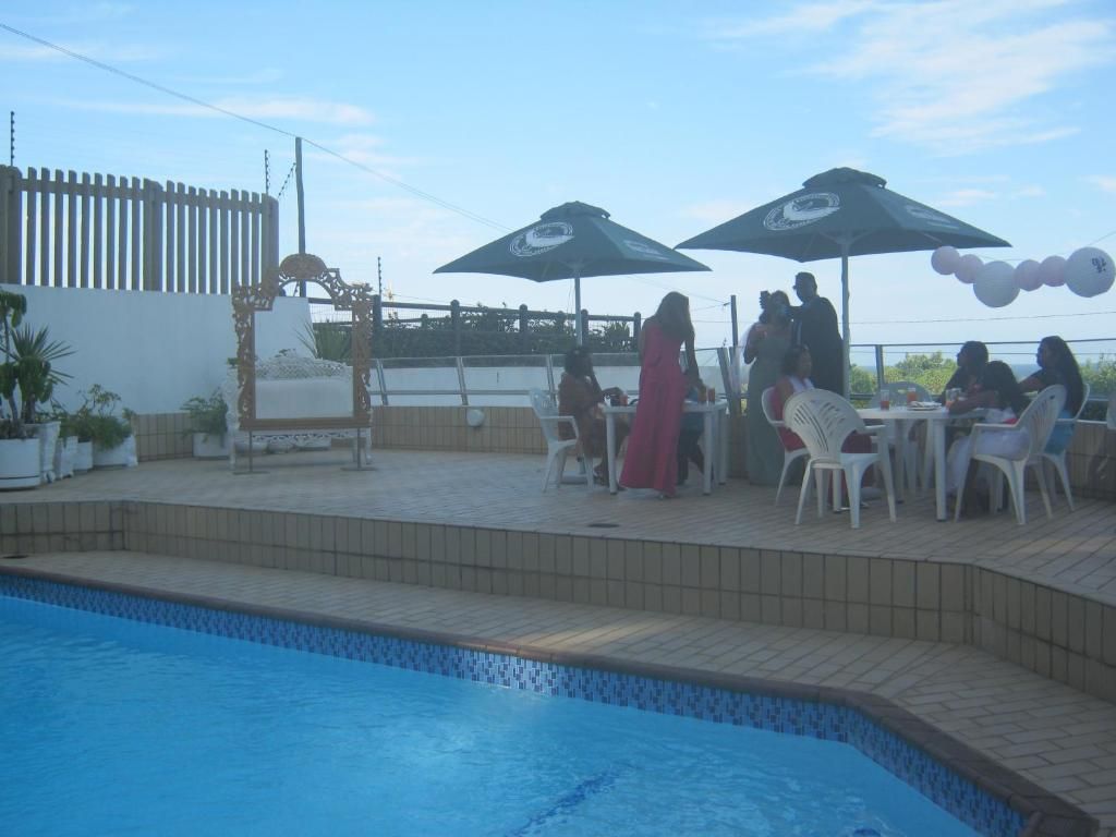 La Mercy Beach Hotel