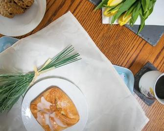 The Chesterfield, Torquay - Torquay