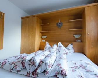 Ferienheim Leopoldine - Längenfeld - Slaapkamer