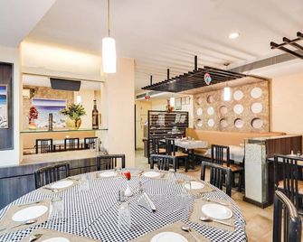 Ultimate Family Escape in Country Club Surat - Surat - Restaurant