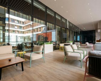West Walk Retaj Hotel - Doha - Lounge