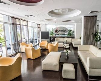 珀拉飯店 - 內塞巴爾 - 休閒室