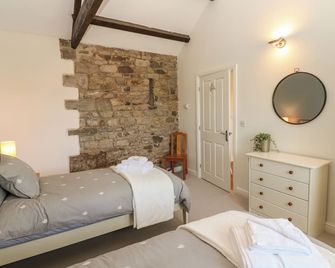 The Dairy - Bishop Auckland - Quarto