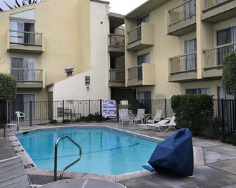 Sand Dollar Inn - Seaside - Pool