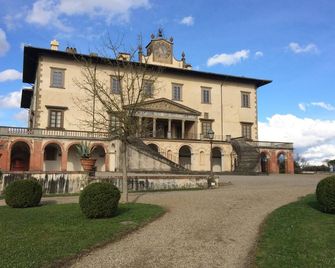 Hotel Giardino - Prato - Κτίριο