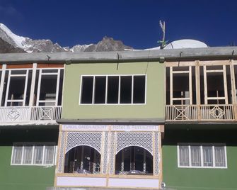 Green Retreat Hotel - Khānspur - Edificio