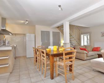 Domaine de la Licorne - Lascaux cottage - La Chapelle-Aubareil - Comedor