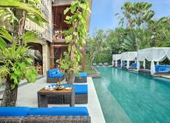 The Elysian Boutique Villa Hotel - Kuta - Pool