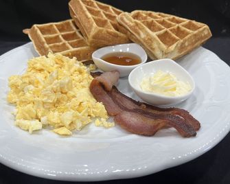 Warrie Head Resort - Teakettle Village - Gastronomie
