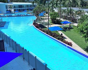 Pool Resort Port Douglas - Port Douglas - Pool