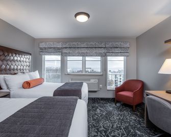 Mediterranean Inn - Seattle - Bedroom