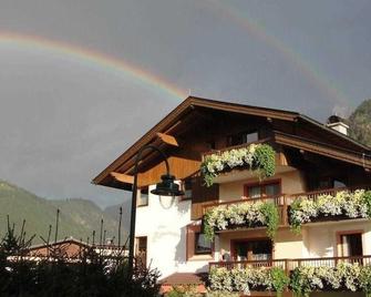 Haus Regenbogen - Pertisau - Gebäude