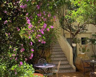 Hôtel du Musée - Arles - Patio
