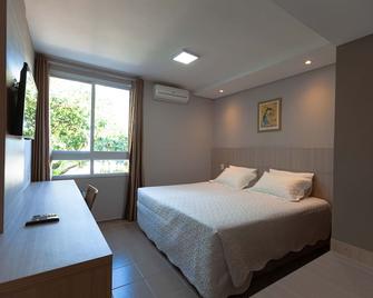 Hotel Foz do Iguaçu - פוז דו איגוואסו - חדר שינה