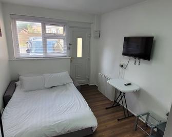 Fantastic Studio, Private bathroom and Mini Kitchen. - Belvedere - Bedroom