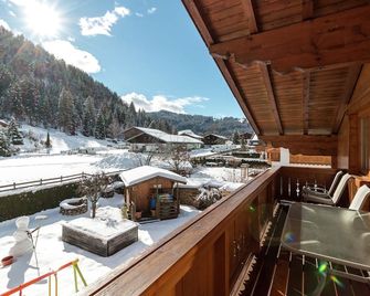 Apartment in Altenmarkt near Ski Lifts - Altenmarkt im Pongau - Balcony