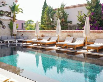 Alacati Limonaia Hotel - Alacati - Pool