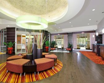 Hampton Inn & Suites Columbus-Downtown - Columbus - Lobby