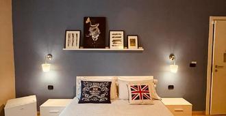 Lavilletta B&B - Salerno - Phòng ngủ