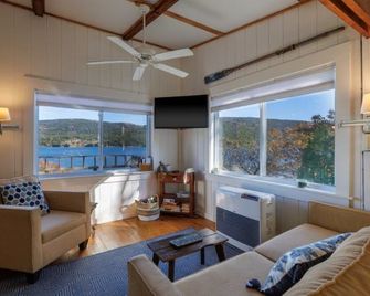 Skywater - Cozy waterfront studio - Mount Desert - Sala de estar