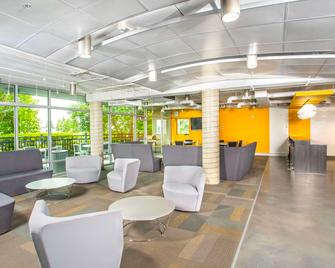Barker Suites Southport - Southport - Lounge