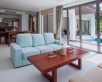 Baan Eng Fah - Ban Khlong Muang - Wohnzimmer