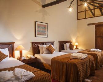 San Agustin Monasterio De La Recoleta - Urubamba - Bedroom