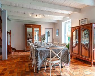 Kerfeunteun - Grande maison à 15min de la plage - Quimperlé - Salle à manger