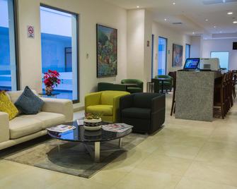 Holiday Inn Express Xalapa By IHG - Xalapa-Enriquez - Lobby