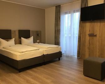 Gasthof Hotel Esterer - Rosenheim - Schlafzimmer
